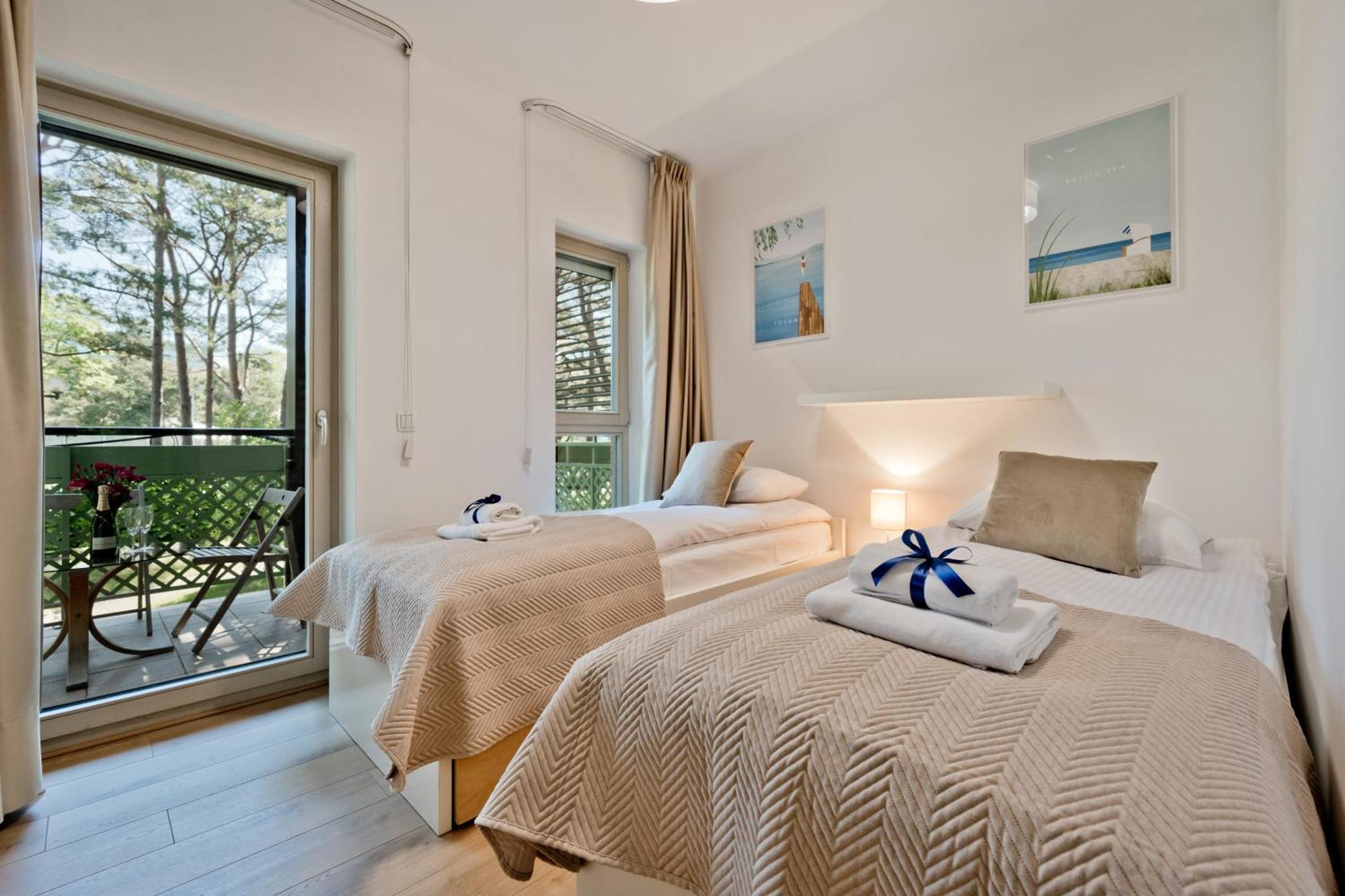 Blueapart Apartamenty Jurata Buitenkant foto